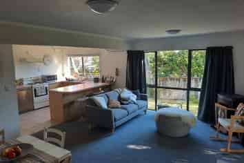 1/13 Korimako Road, Waipahihi