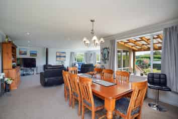 2106 Riverton-Otautau Road, Otautau