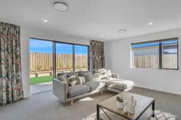 14 Greig Crescent, Amberley