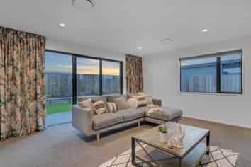 14 Greig Crescent, Amberley