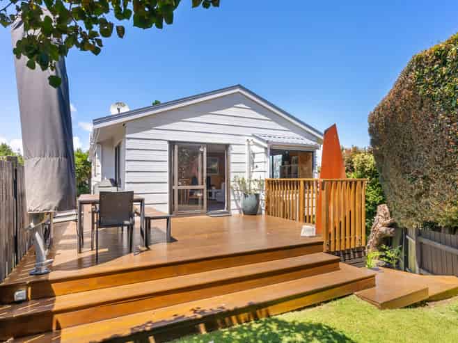 2/7c Hoheria Road, One Tree Hill