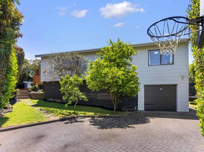 2/7c Hoheria Road, One Tree Hill