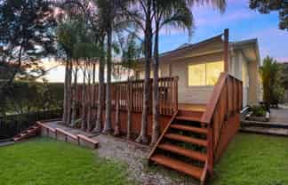 3 Sispara Place, Beach Haven