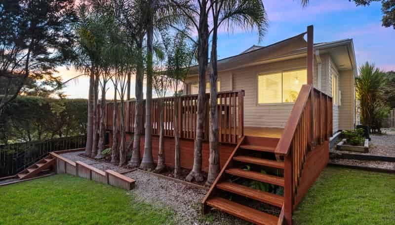 3 Sispara Place, Beach Haven