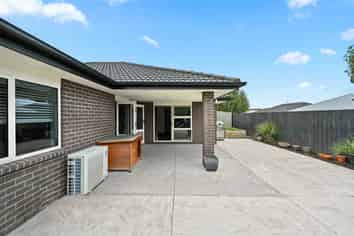 25 Trauzer Place, Flagstaff