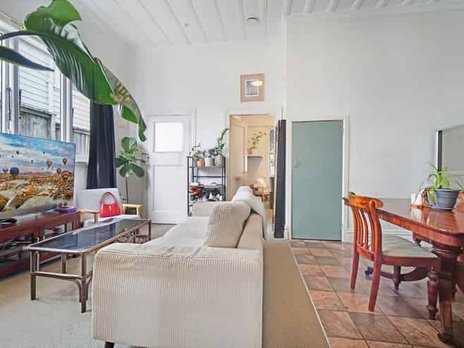 2/39 St Albans Avenue, Mount Eden