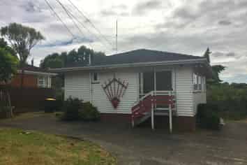 47 Christmas Road, Manurewa