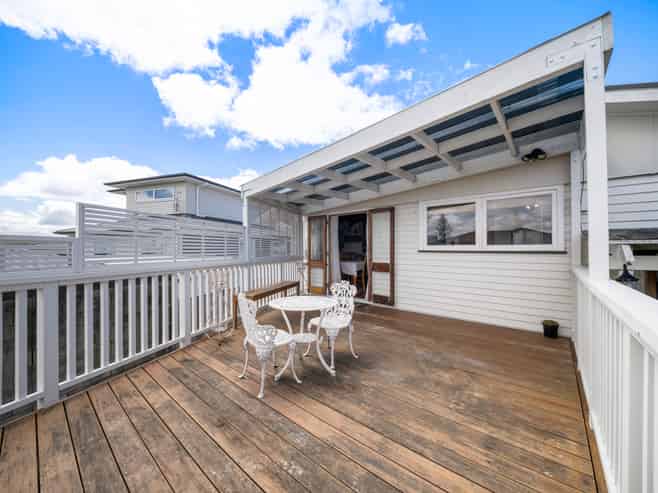 42 Mcfadzean Drive, Blockhouse Bay