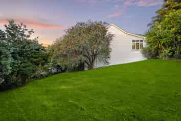 1 Gow Street, Helensville