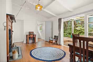 1 Gow Street, Helensville