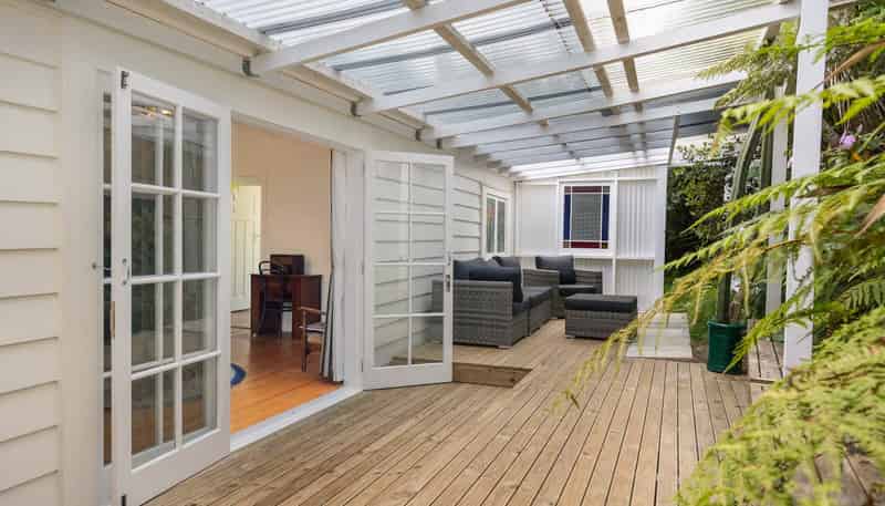 1 Gow Street, Helensville