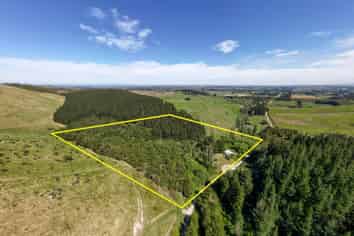 240 Sladdens Bush Road, Coopers Creek