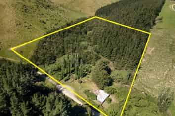 240 Sladdens Bush Road, Coopers Creek