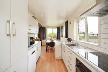 32 Moray Crescent, Grasmere