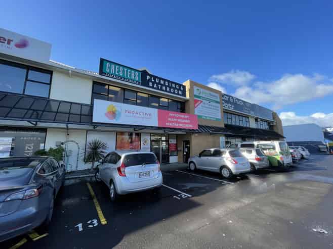 Commercial space in the heart of Manukau City