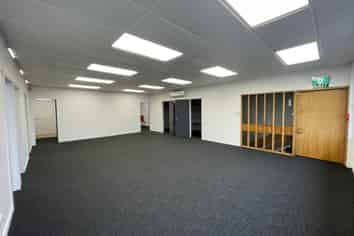 Commercial Space in the Heart of Manuka City