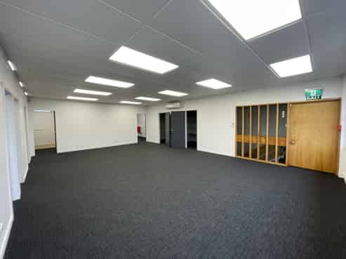 Commercial space in the heart of Manukau City