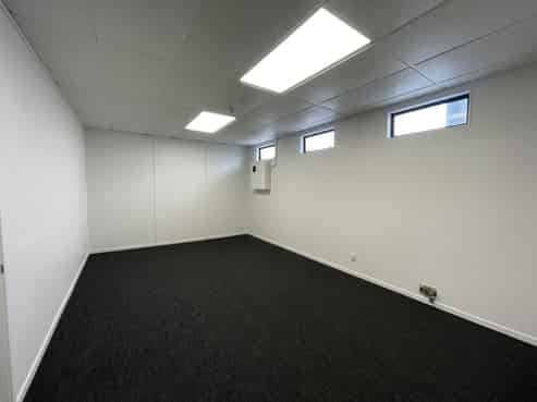 Commercial space in the heart of Manukau City