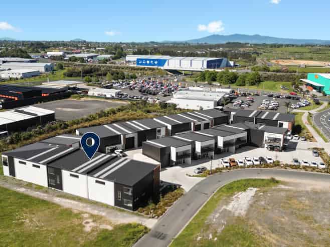 Live & Work at Little Lakes