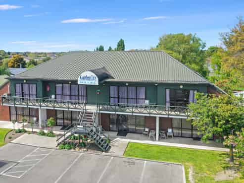 Fantastic Entry Level Motel Lease Opportunity