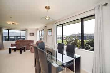 28 Majestic Chance, Seaward Bush