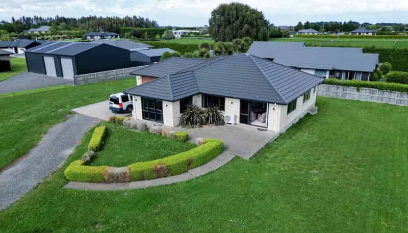 28 Majestic Chance, Seaward Bush