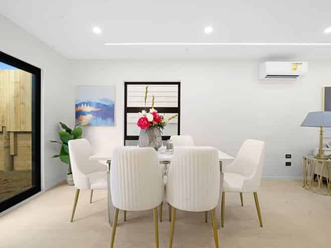 4/592 Massey Road, Mangere