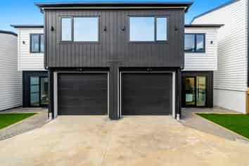 4/592 Massey Road, Mangere