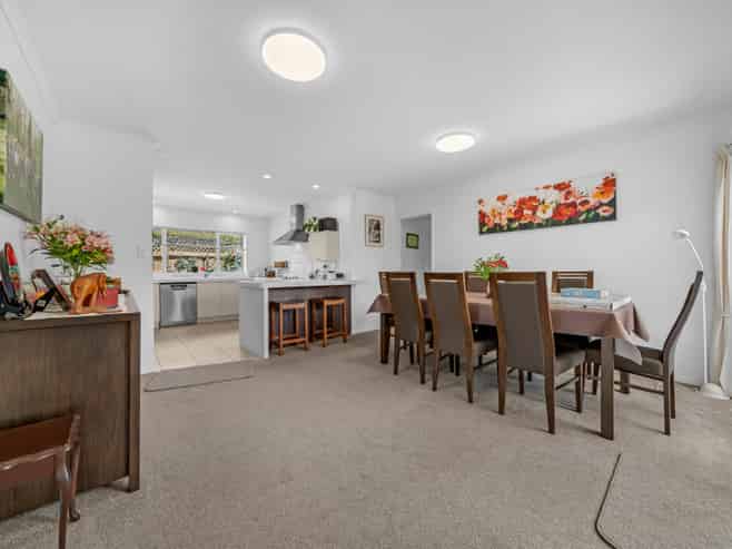 9 Thomas Moore Place, Pukekohe