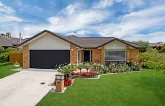 9 Thomas Moore Place, Pukekohe