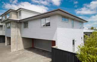 172A Edgeware Road, Saint Albans