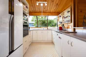 62 Rhinevale Close, Henderson