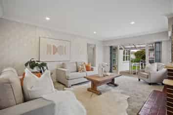 16 Sylvan Crescent, Te Atatu South