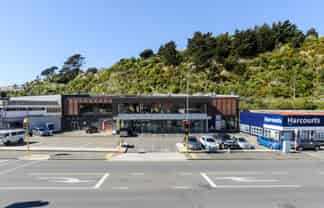 Standout Commercial Site