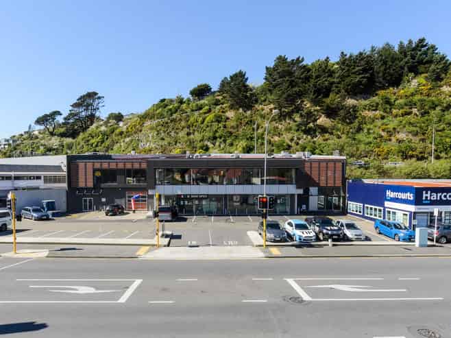 Standout Commercial Site