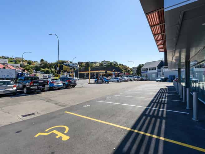 Standout Commercial Site