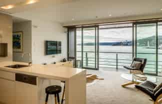 1a/6 Clyde Quay Wharf, Oriental Bay