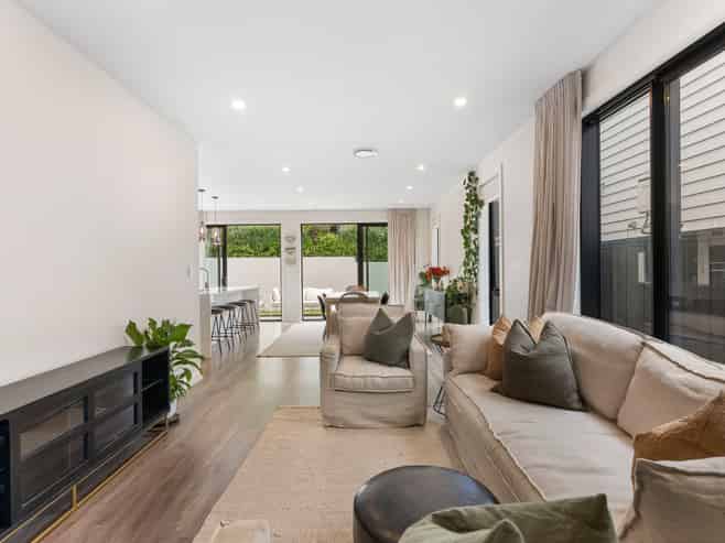 35d Mariri Road, One Tree Hill