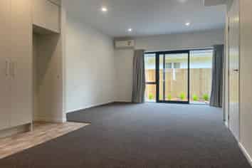 4/7 Dyer Street, Whitiora