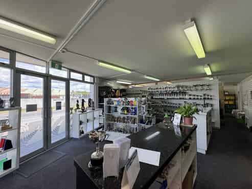 Roadfront profile with warehousing on Maleme