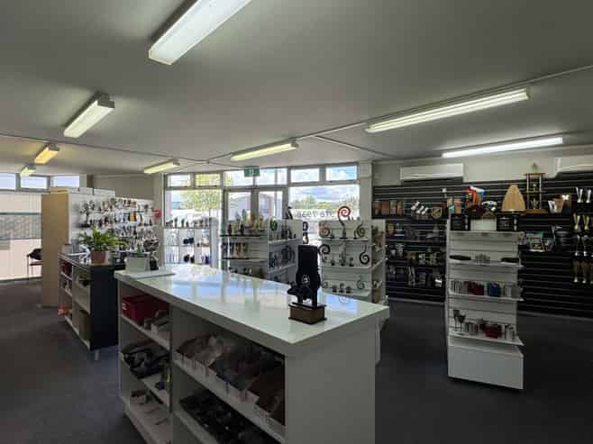 Roadfront profile with warehousing on Maleme