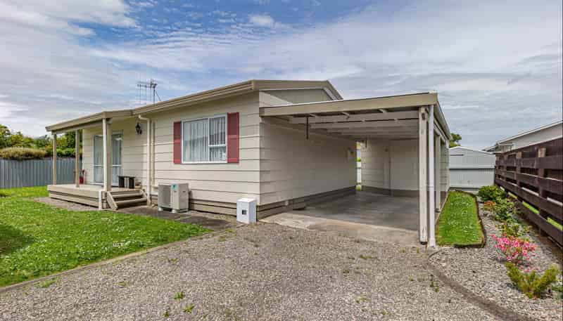 8A Nikau Street, Levin