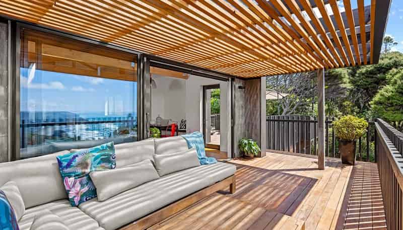 23 Log Race Road, Piha