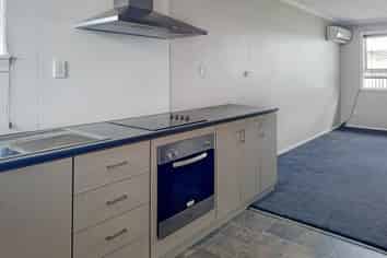 2/13 Bowen Street, Upper Riccarton