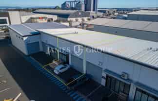 Modern 147m² Unit in Secure Complex