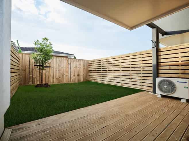 2/12 Parson Lane, Papatoetoe