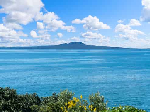 40 Rock Isle Road, Torbay