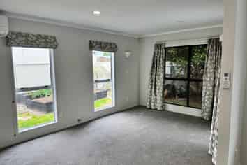 24 Perindale Drive, Chartwell