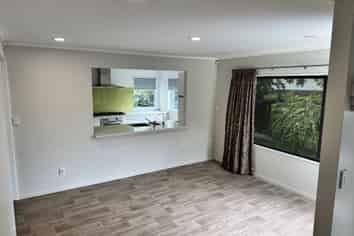 24 Perindale Drive, Chartwell