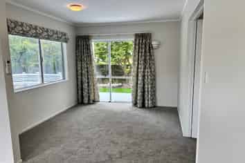 24 Perindale Drive, Chartwell